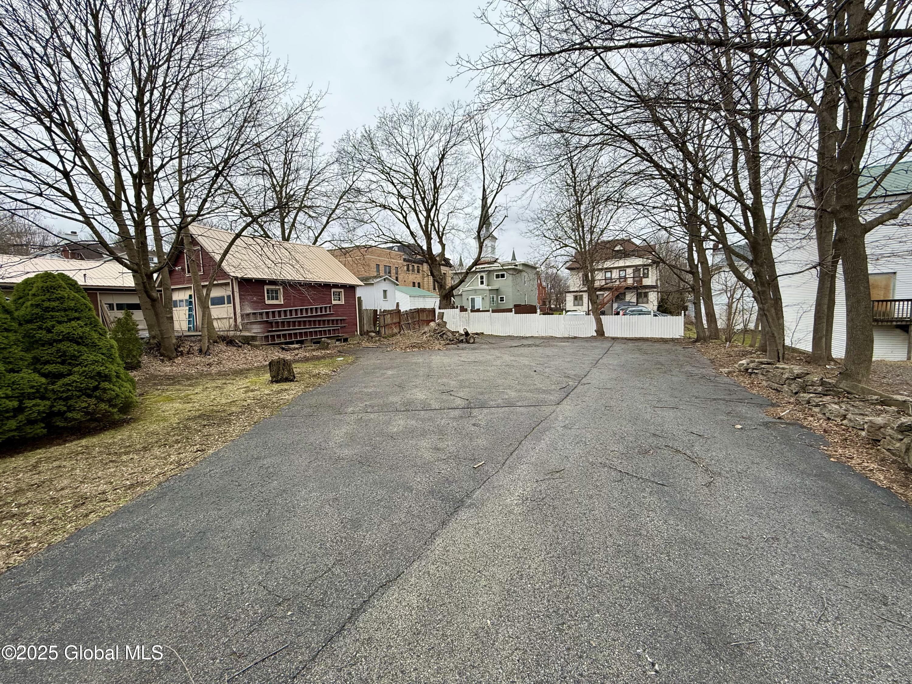 41 S Perry Street Johnstown NY 12078
