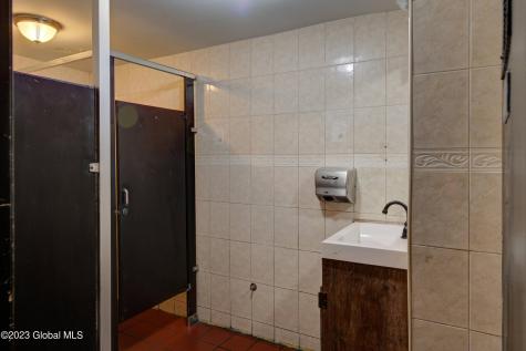 275 Lark Street Albany NY 12210