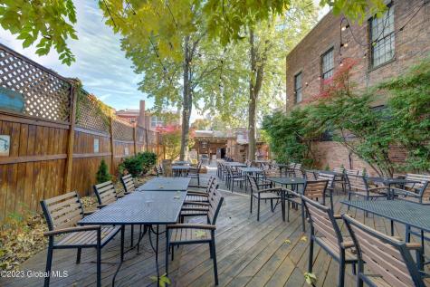 275 Lark Street Albany NY 12210