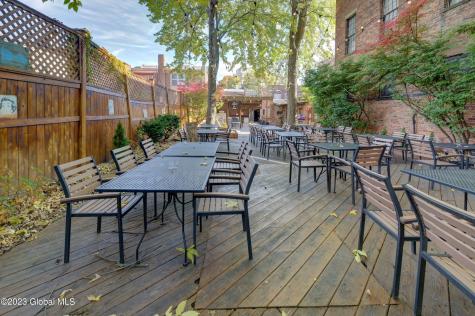 275 Lark Street Albany NY 12210