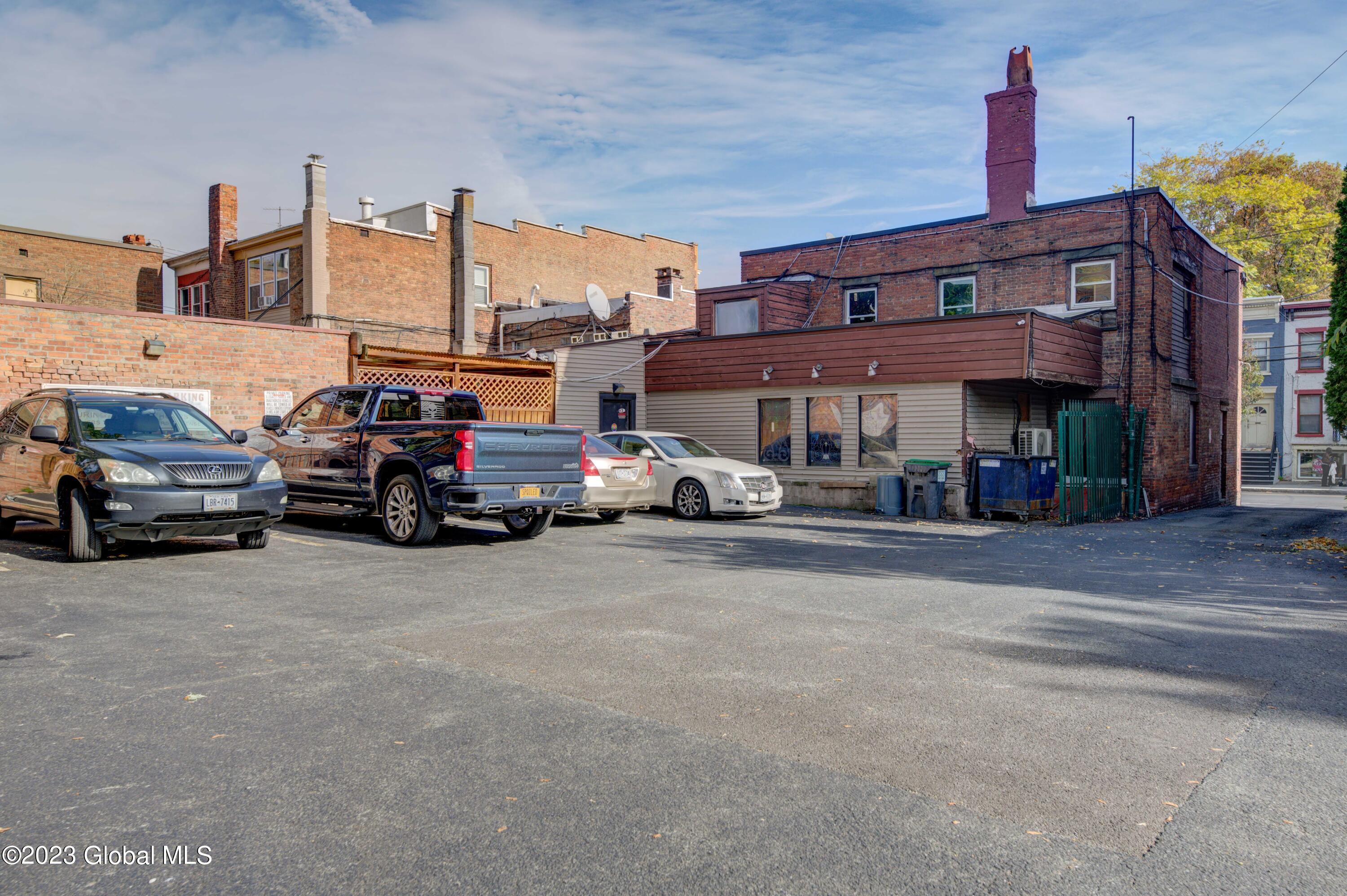 275 Lark Street Albany NY 12210