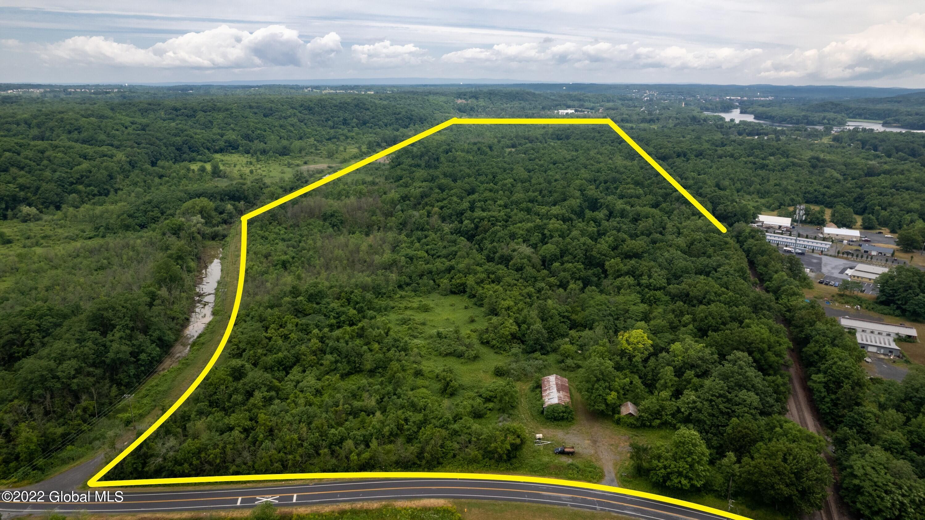 L 30.111 Newtown Road Halfmoon NY 12118
