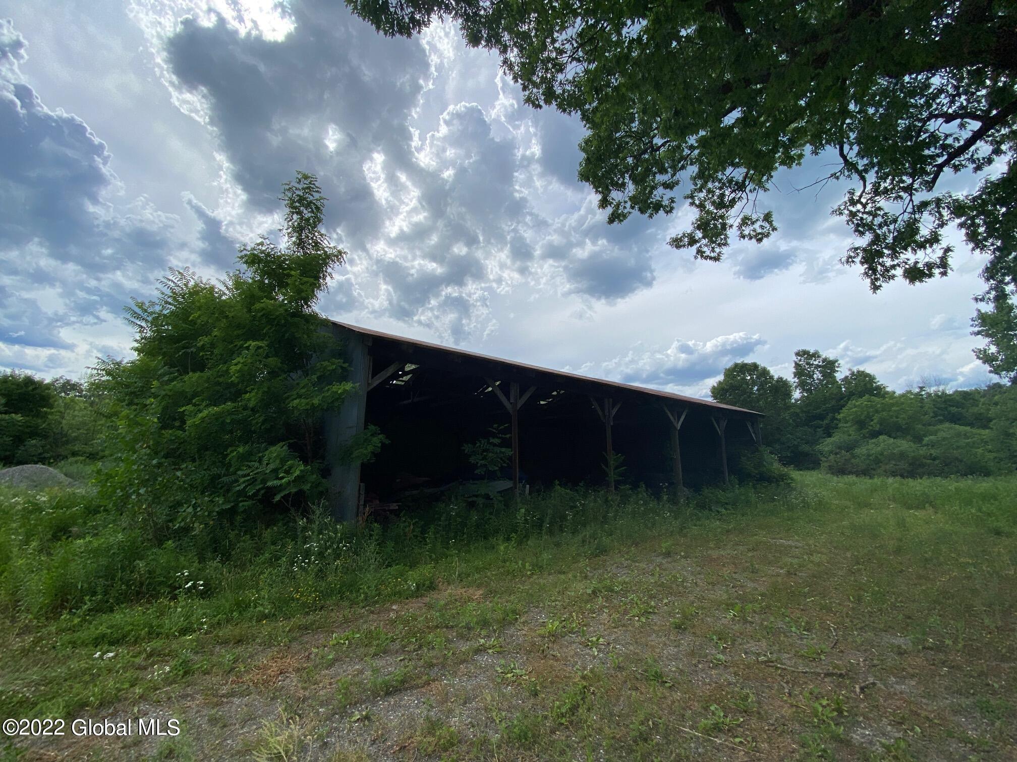L 30.111 Newtown Road Halfmoon NY 12118