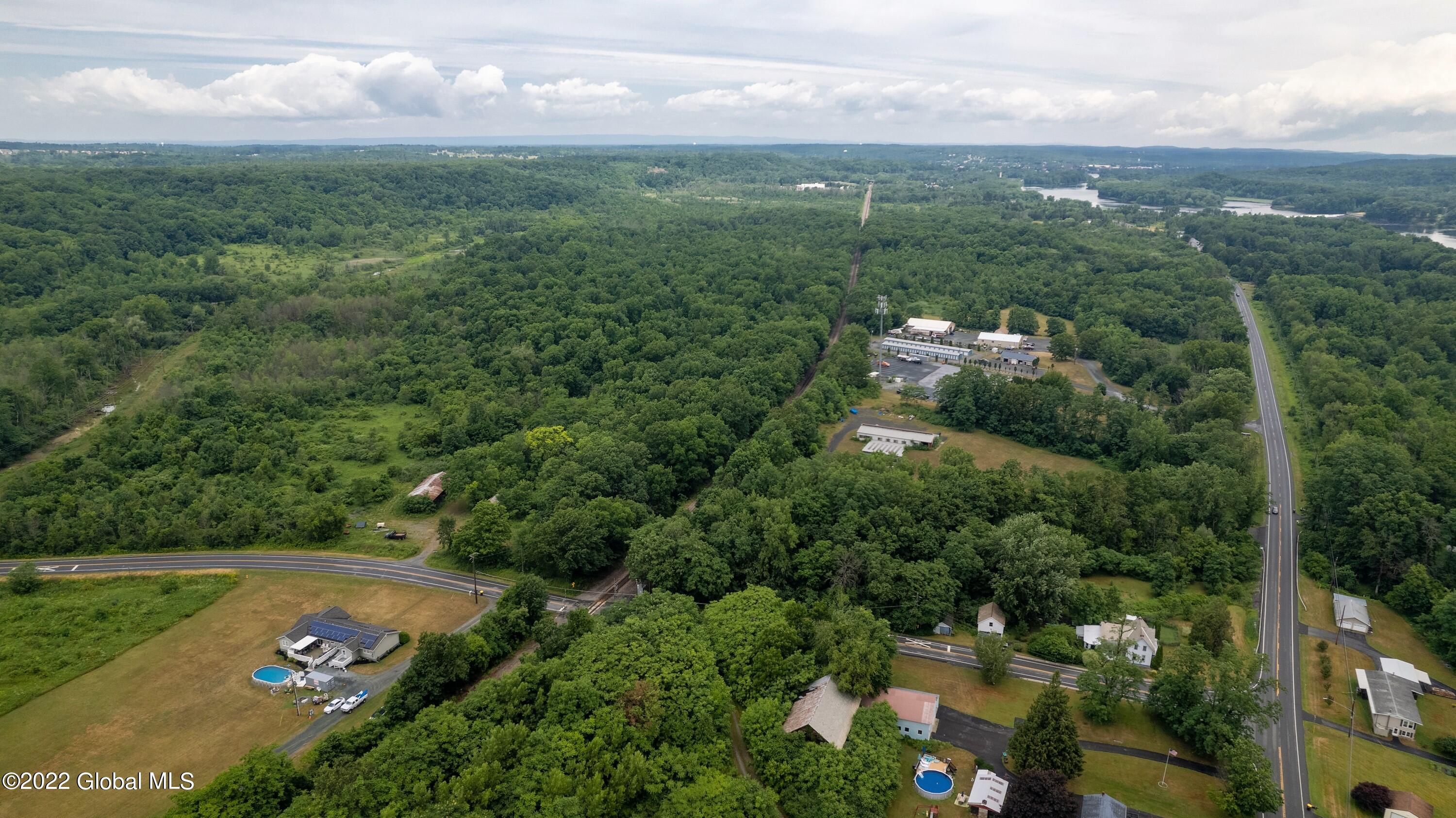 L 30.111 Newtown Road Halfmoon NY 12118