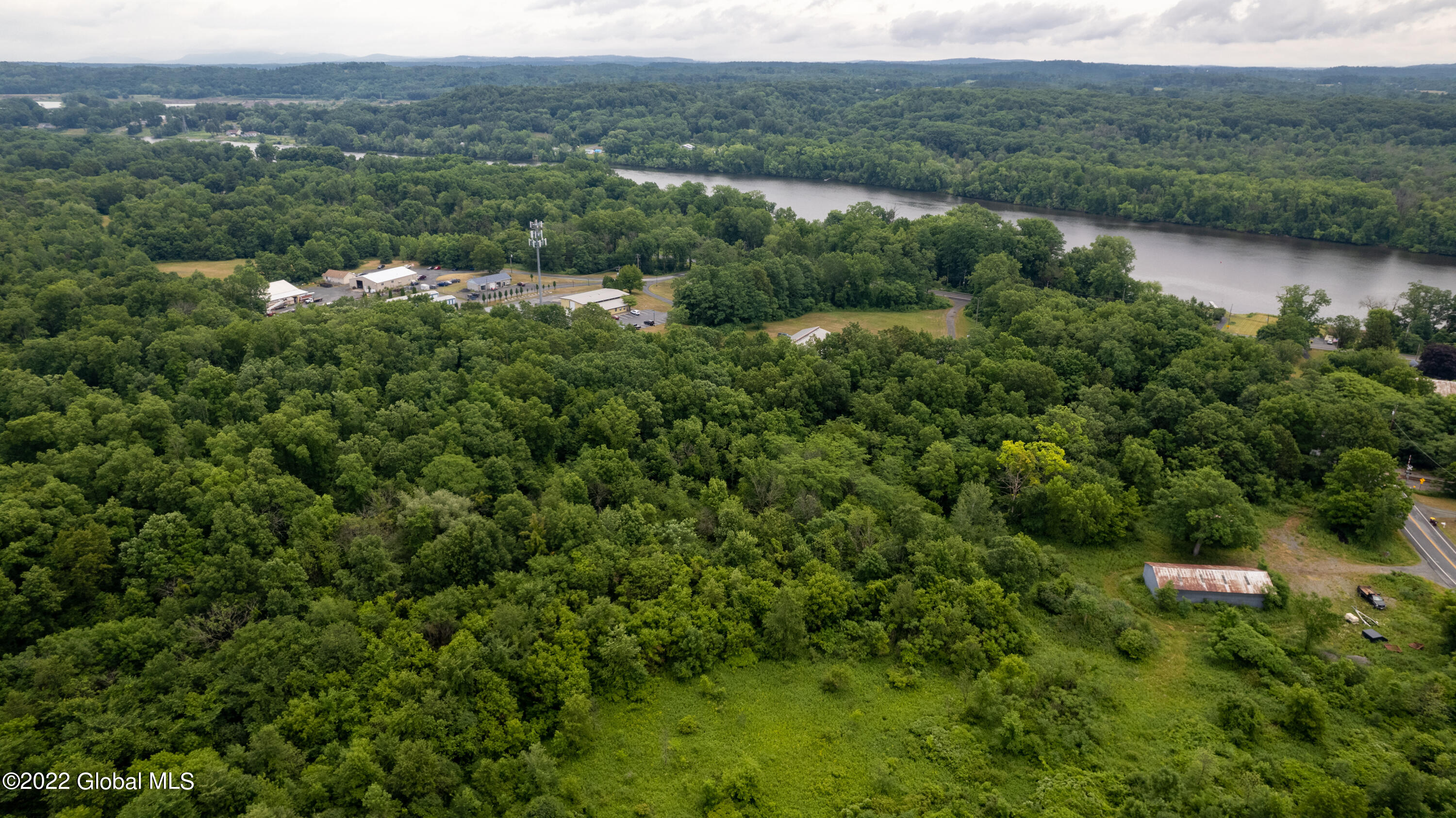 L 30.111 Newtown Road Halfmoon NY 12118