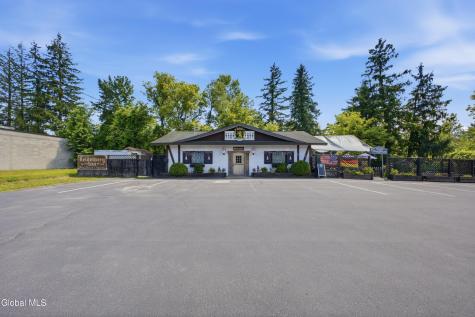 352 Quaker Road Queensbury NY 12804