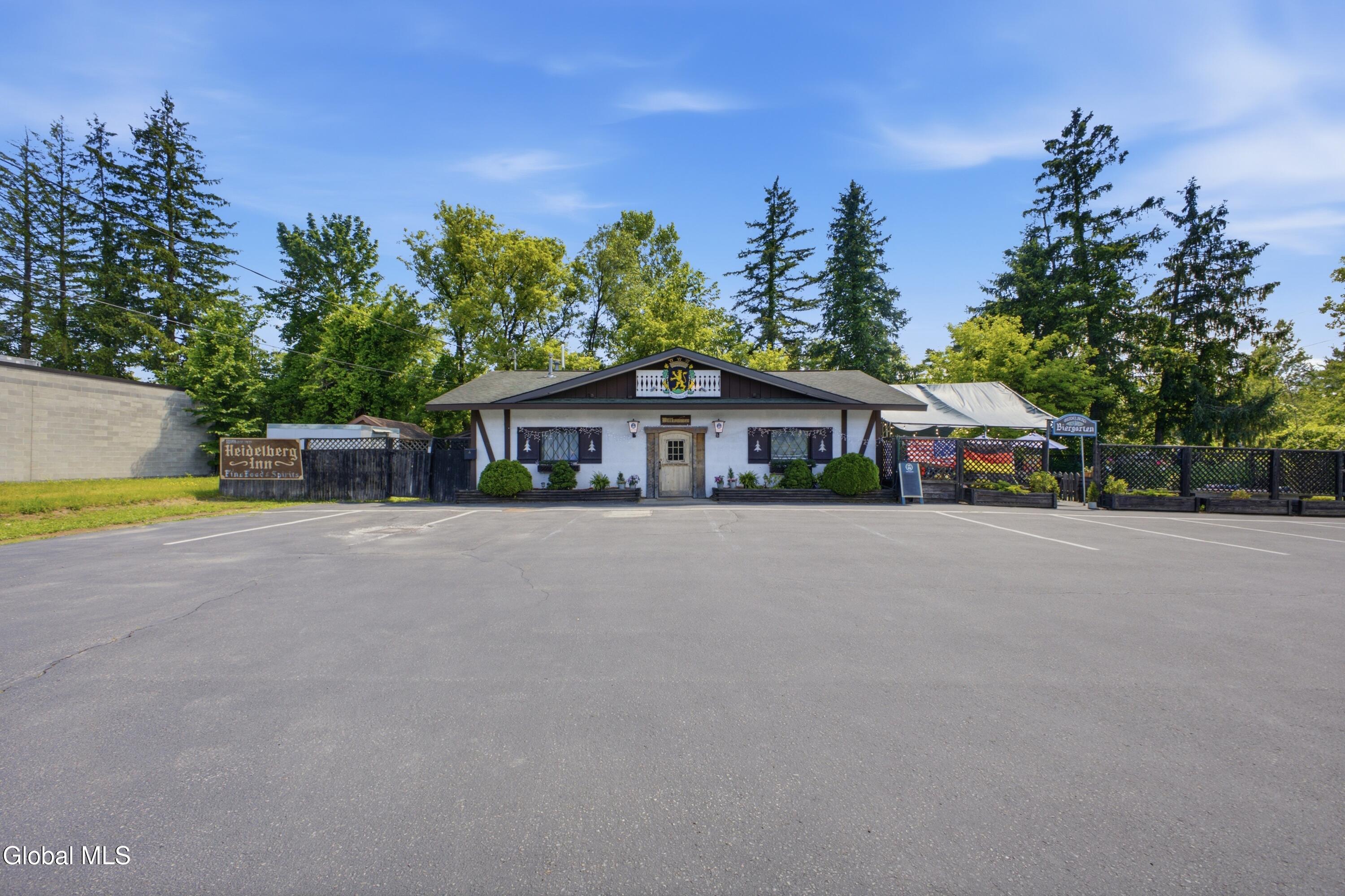 352 Quaker Road Queensbury NY 12804