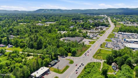 352 Quaker Road Queensbury NY 12804
