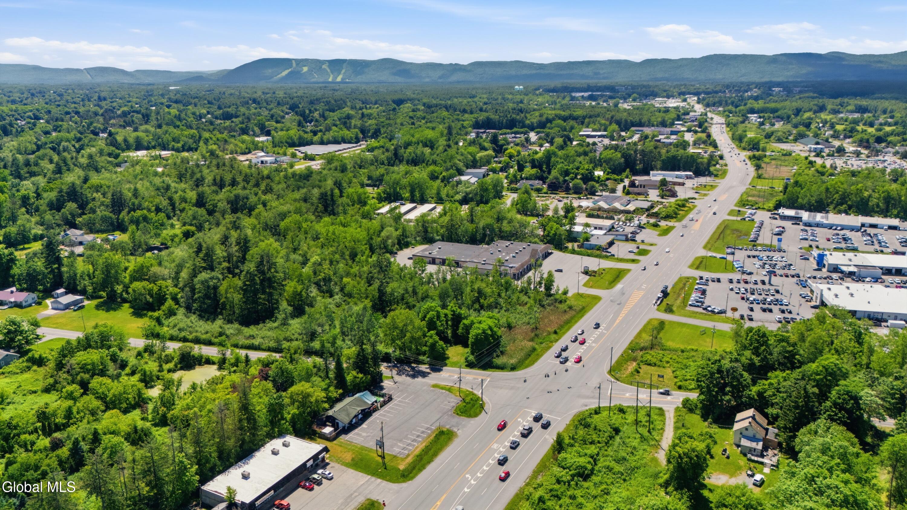 352 Quaker Road Queensbury NY 12804