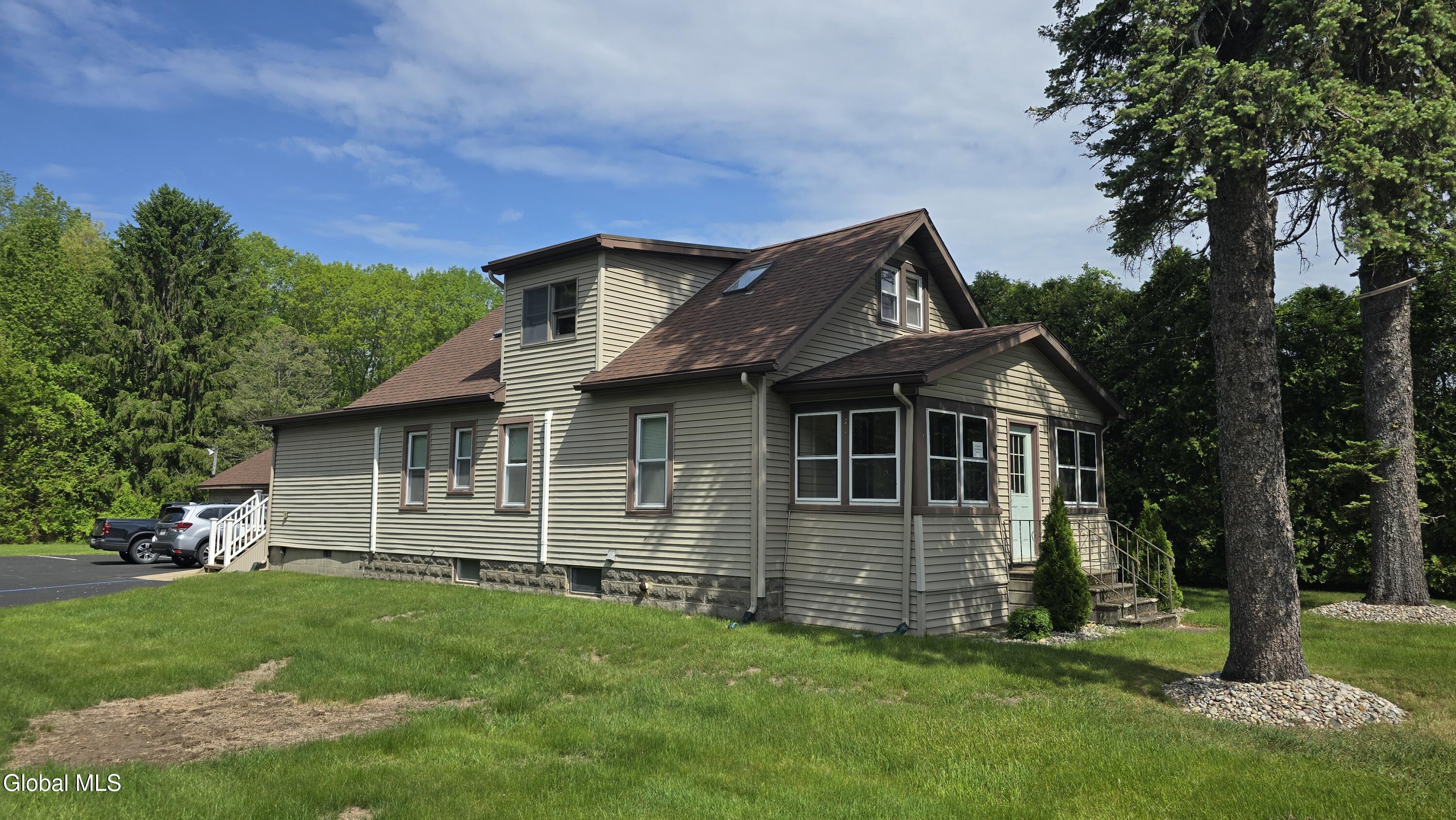 3418 Carman Road Schenectady NY 12303