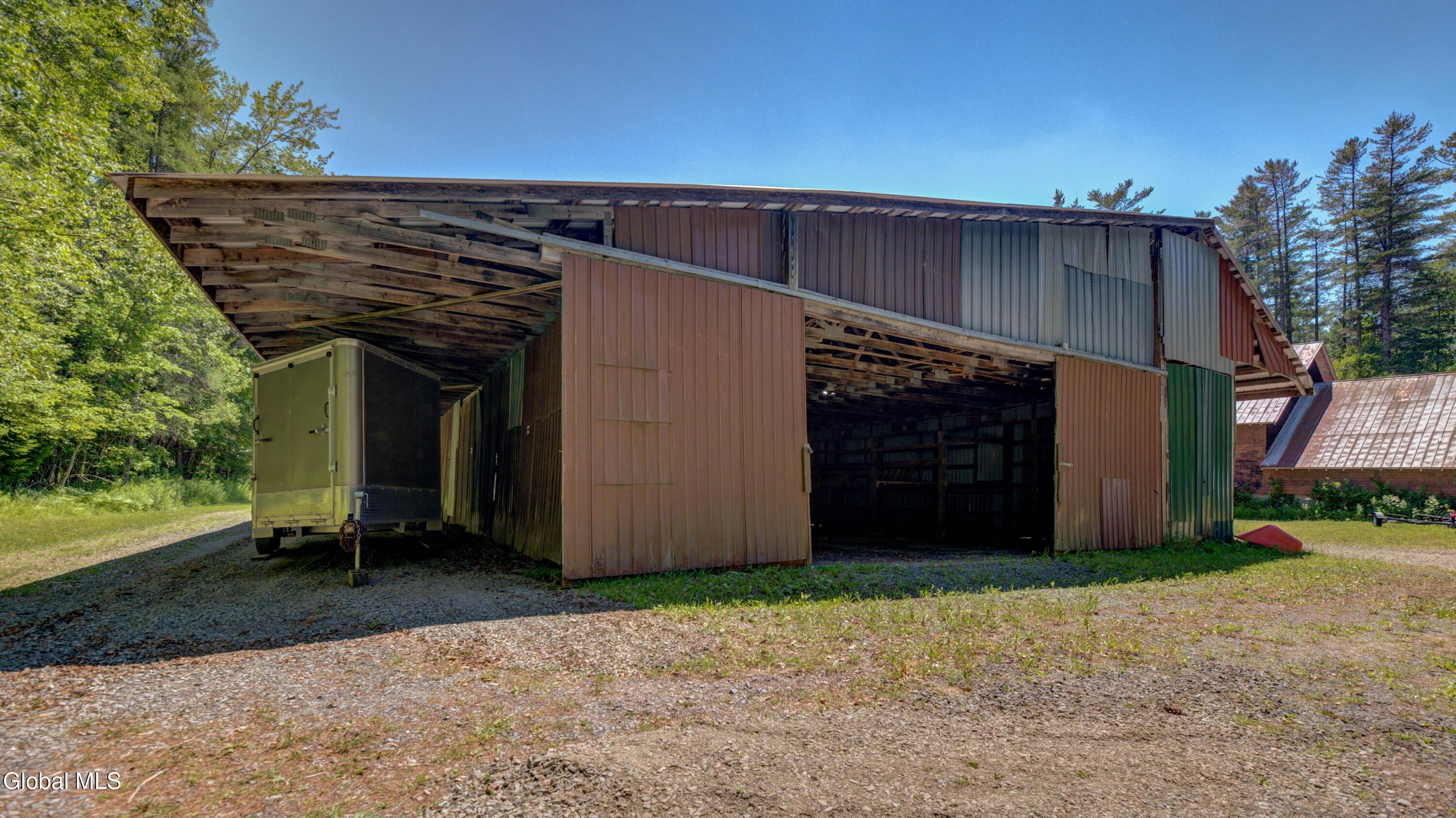 2709A State Route 8 Lake Pleasant NY 12108