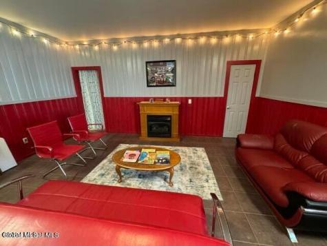 5527-5531 State Route 7 Hoosick NY 12090