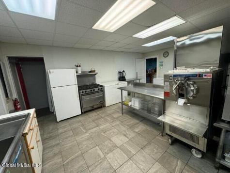 5527-5531 State Route 7 Hoosick NY 12090