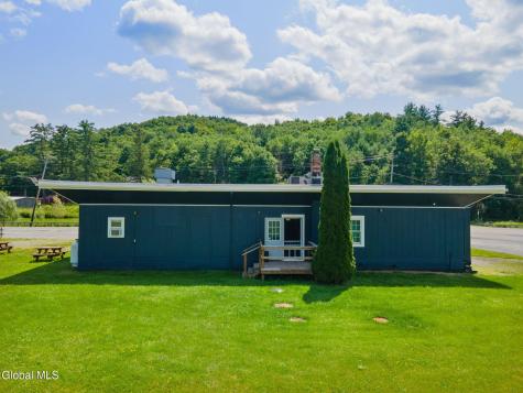 5527-5531 State Route 7 Hoosick NY 12090
