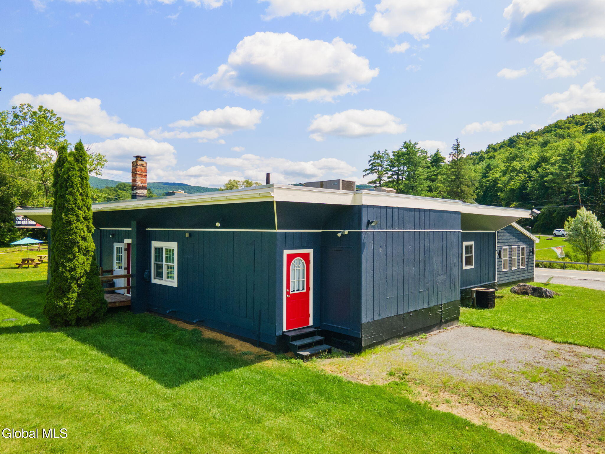 5527-5531 State Route 7 Hoosick NY 12090