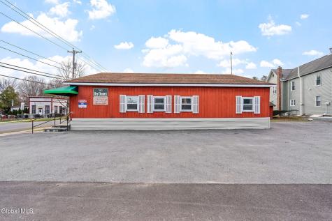 48 Lincoln Avenue Saratoga Springs NY 12866