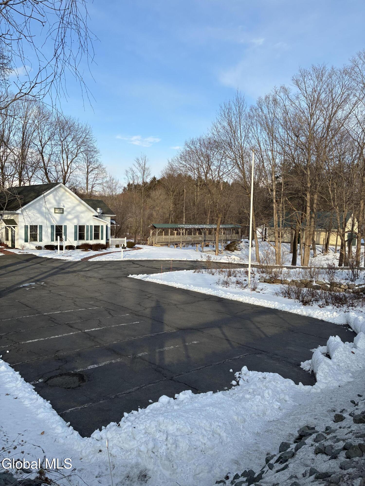 1011-1015 Hoosick Road Troy NY 12180
