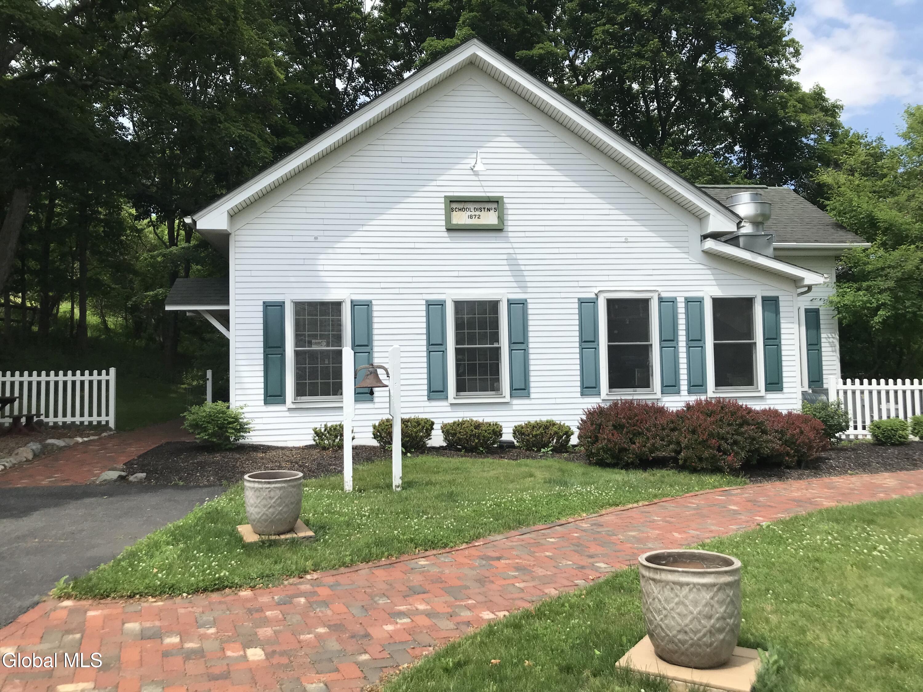 1011-1015 Hoosick Road Troy NY 12180