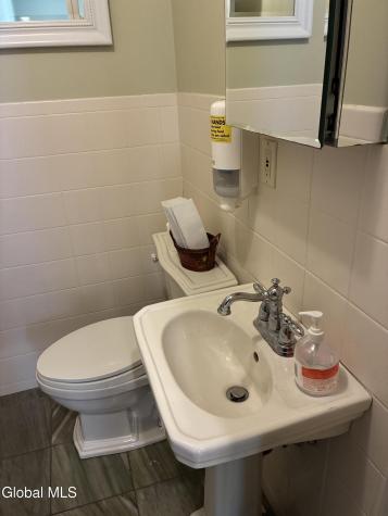 1011-1015 Hoosick Road Troy NY 12180