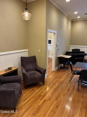 1011-1015 Hoosick Road Troy NY 12180