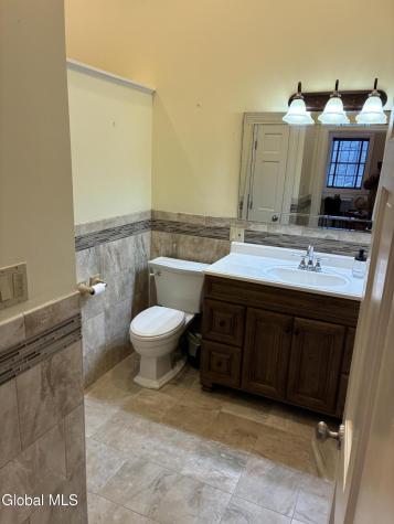 1011-1015 Hoosick Road Troy NY 12180