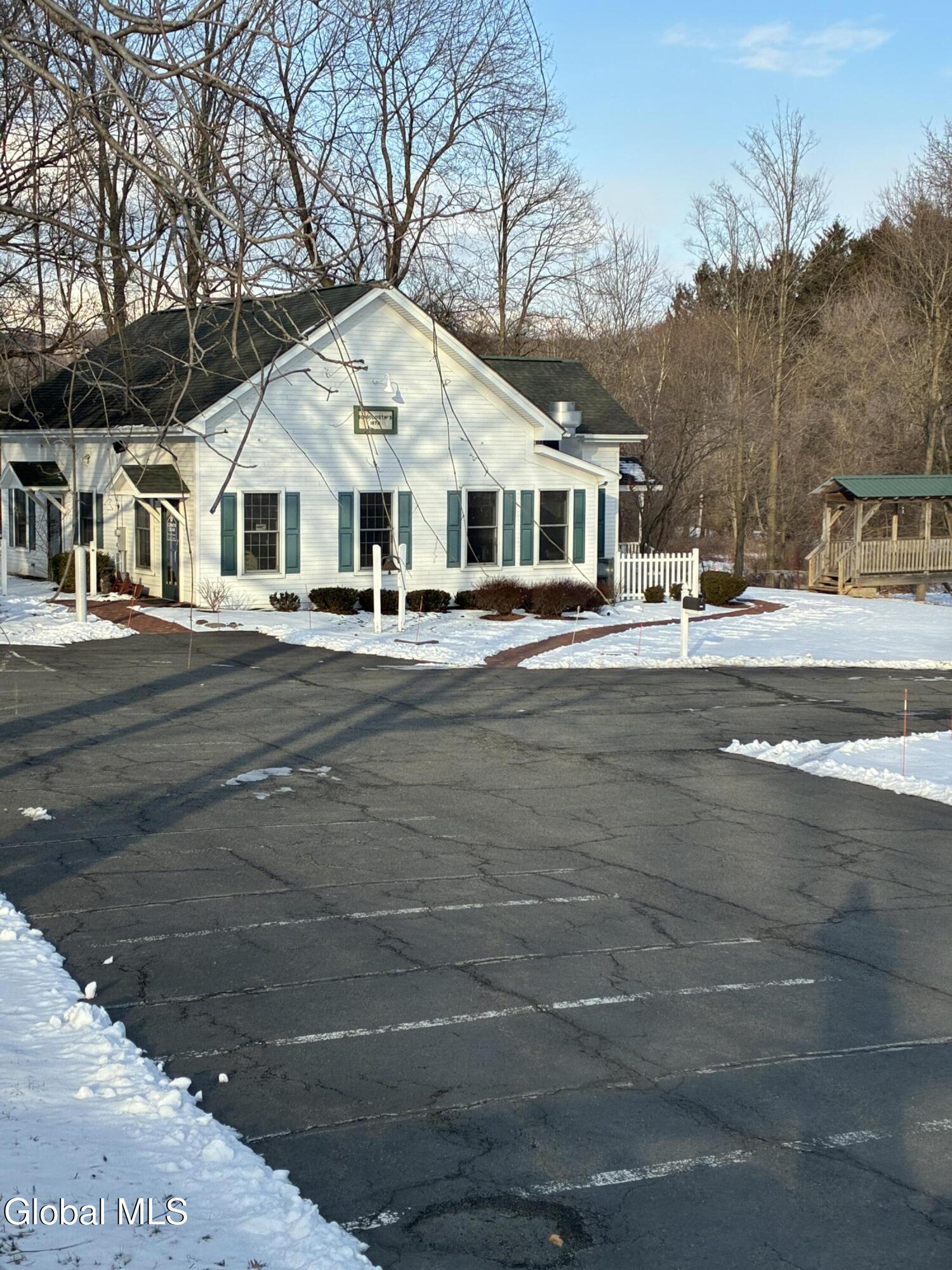 1011-1015 Hoosick Road Troy NY 12180