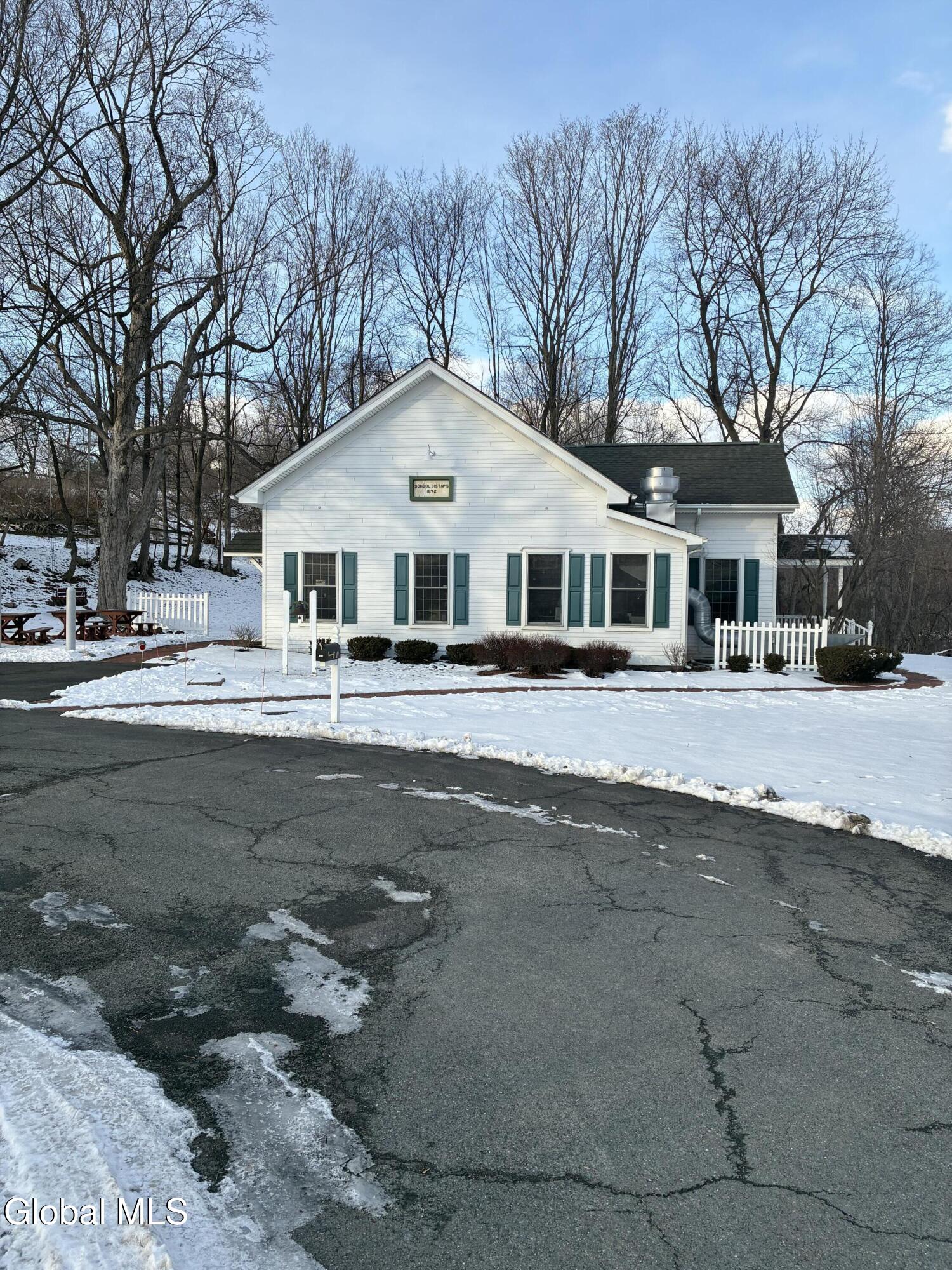 1011-1015 Hoosick Road Troy NY 12180