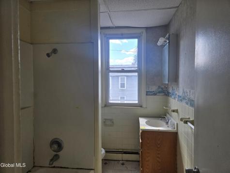 793 5th Avenue Troy NY 12182