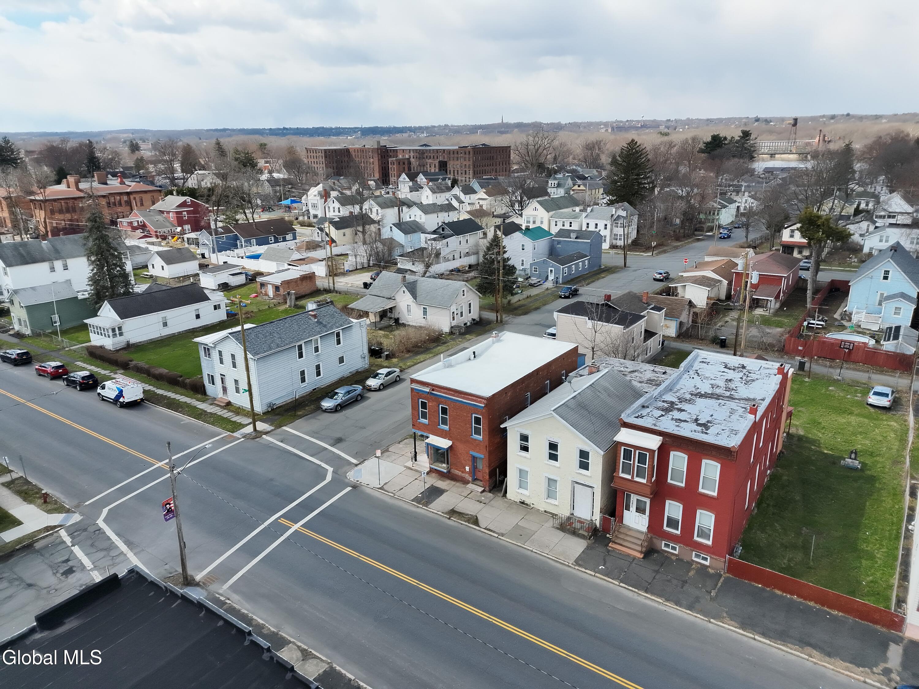 793 5th Avenue Troy NY 12182