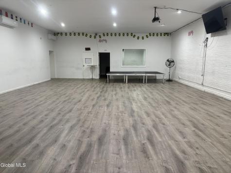 261 Central Avenue Albany NY 12206