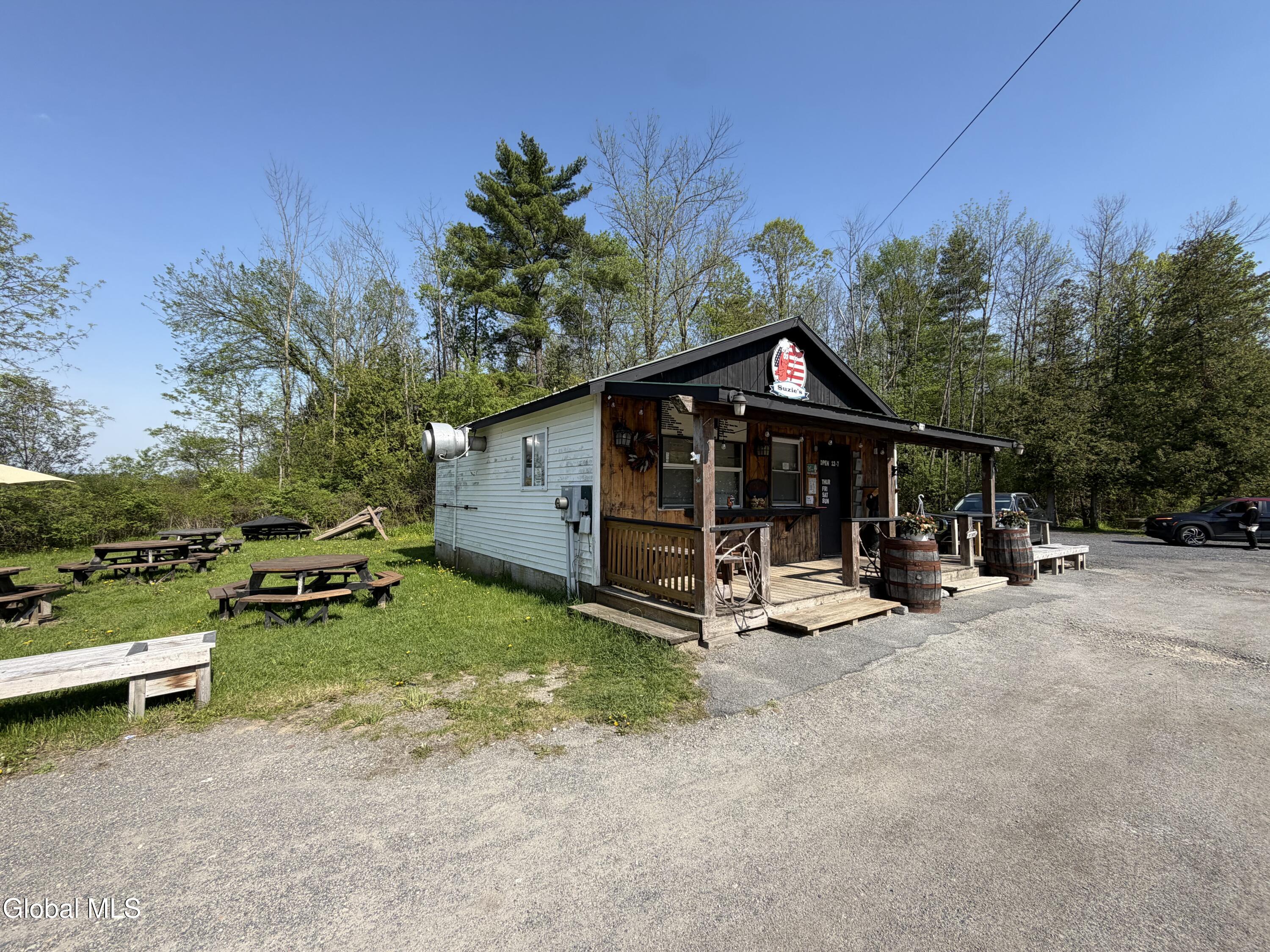 3362 Nys Route 9n Crown Point NY 12928