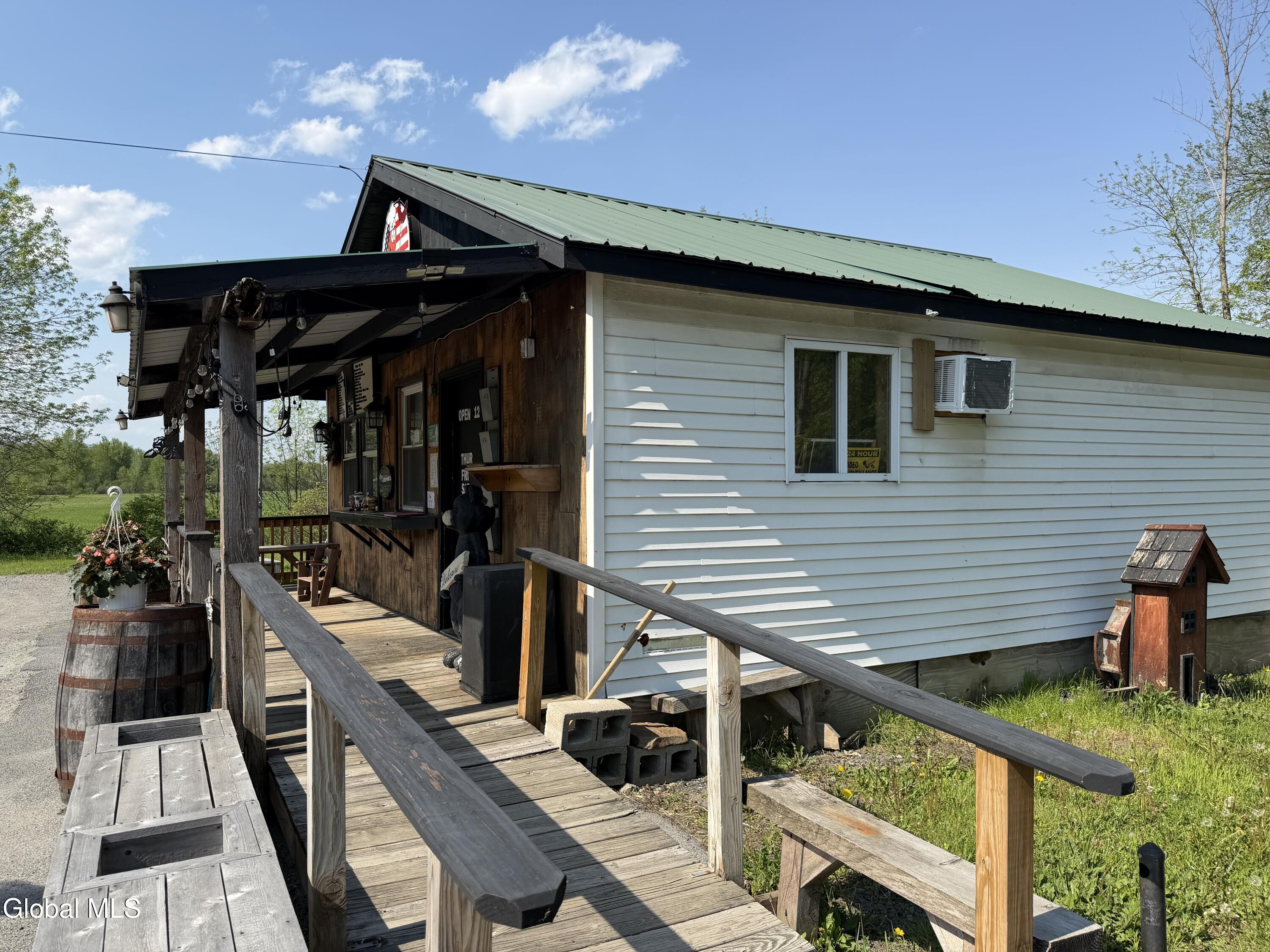 3362 Nys Route 9n Crown Point NY 12928