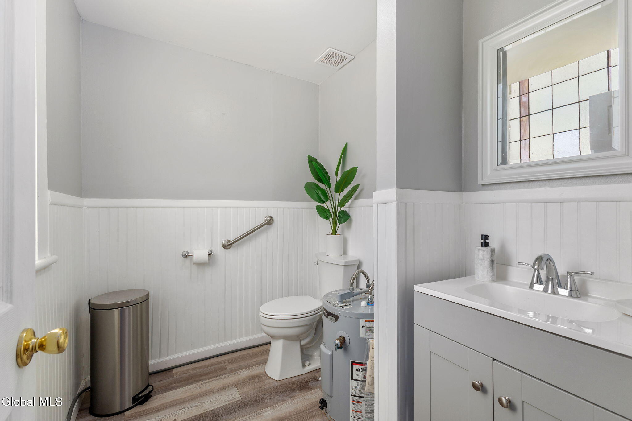 13 Leonard Street Northumberland NY 12831