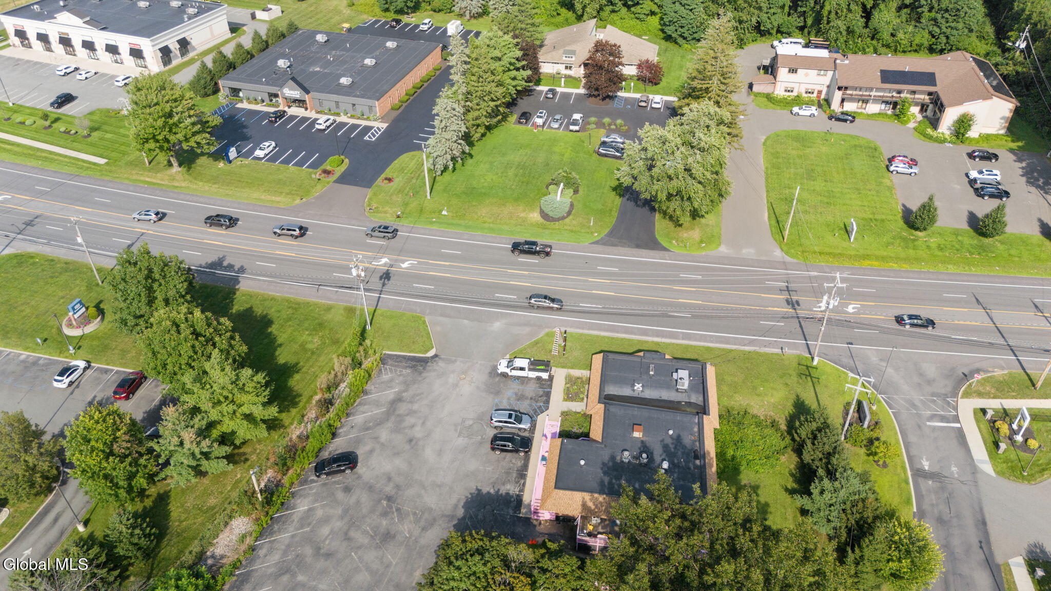 1742 Us-9 Clifton Park NY 12065