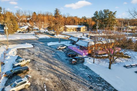 1742 Us-9 Clifton Park NY 12065