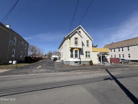 322 Hulett Street Schenectady NY 12307