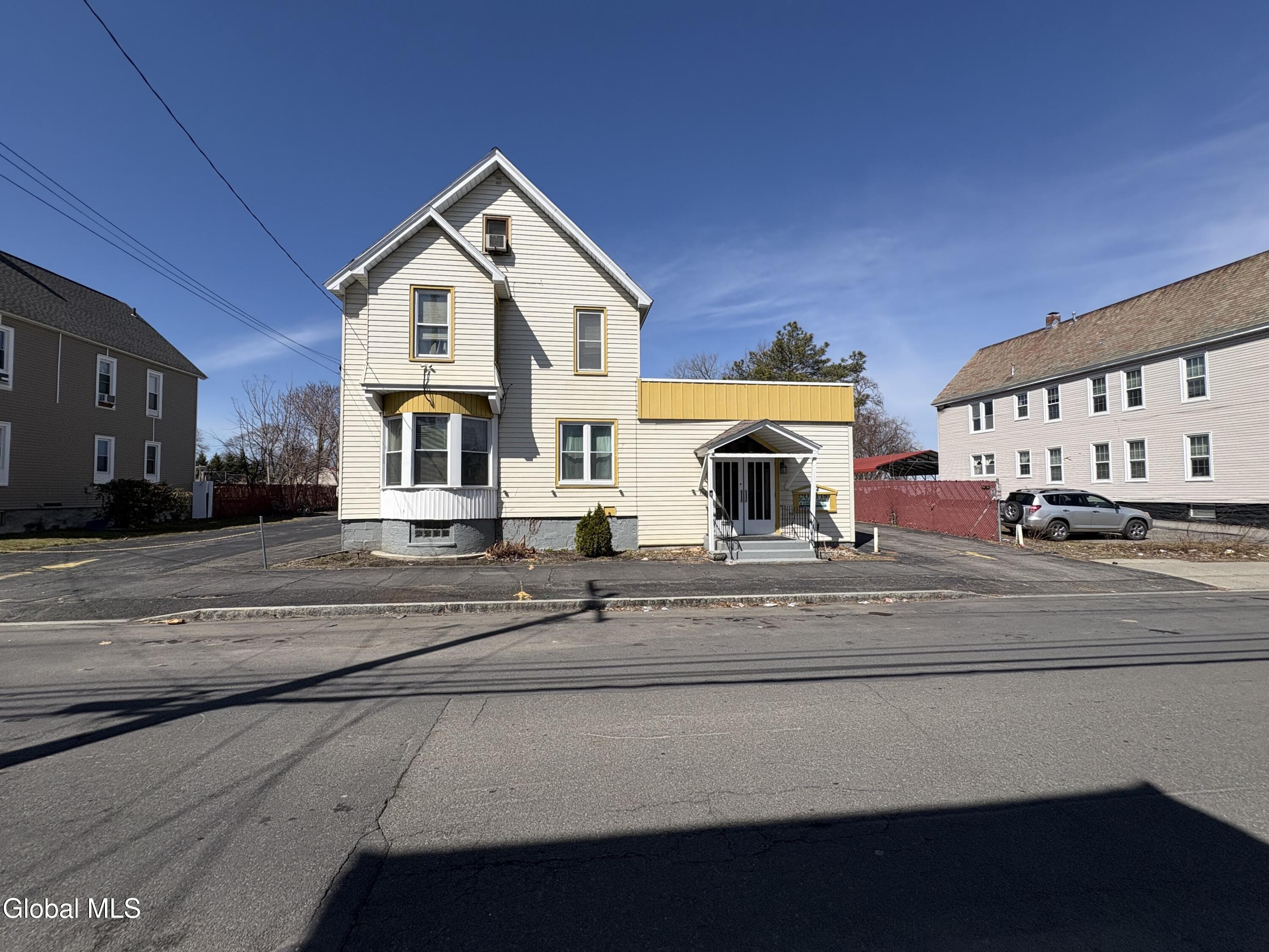 322 Hulett Street Schenectady NY 12307