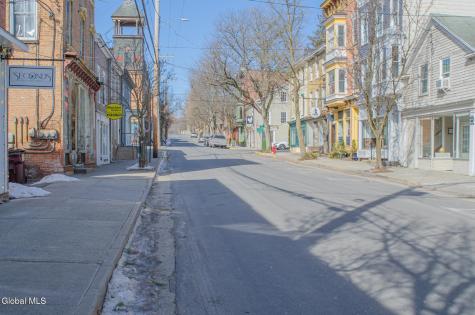8874 Route 9w Athens NY 12015
