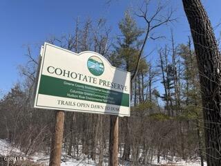 8874 Route 9w Athens NY 12015
