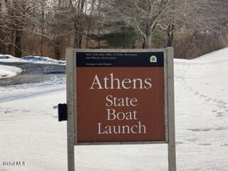 8874 Route 9w Athens NY 12015
