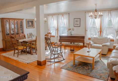 8874 Route 9w Athens NY 12015