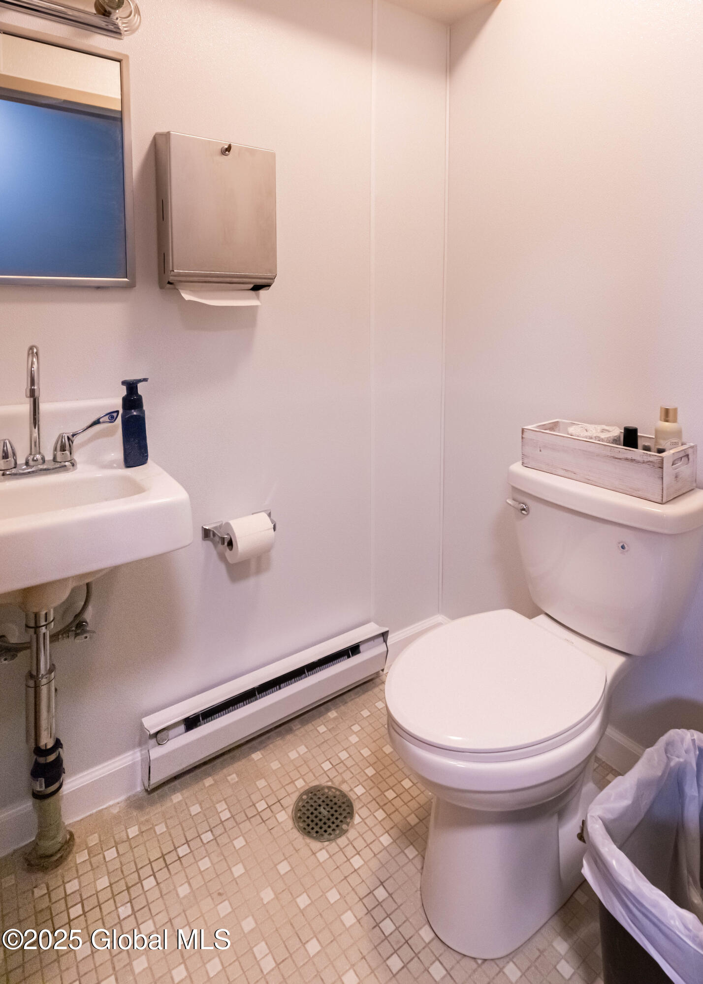1670 Columbia Turnpike Castleton NY 12033