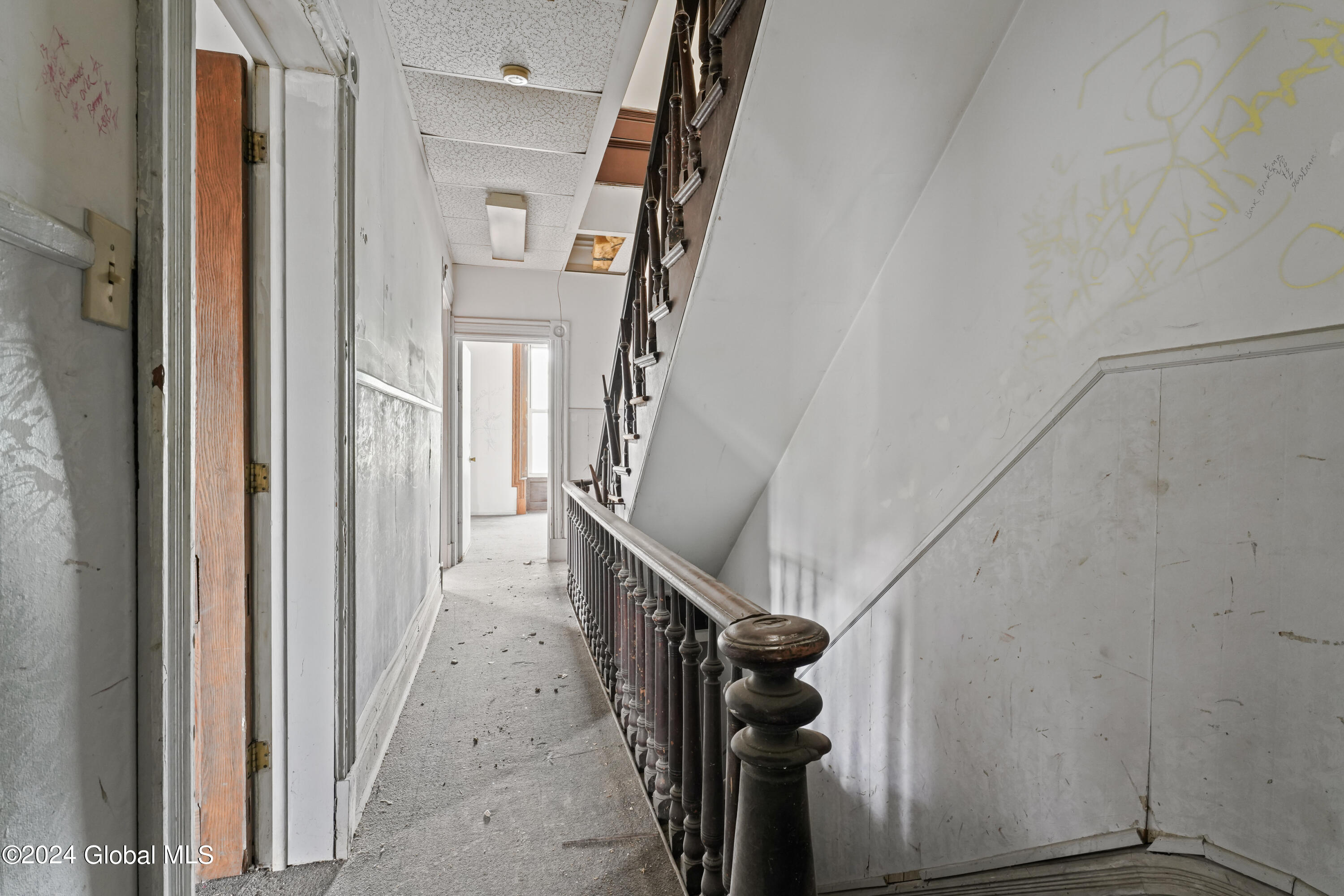 558 Madison Avenue Albany NY 12208