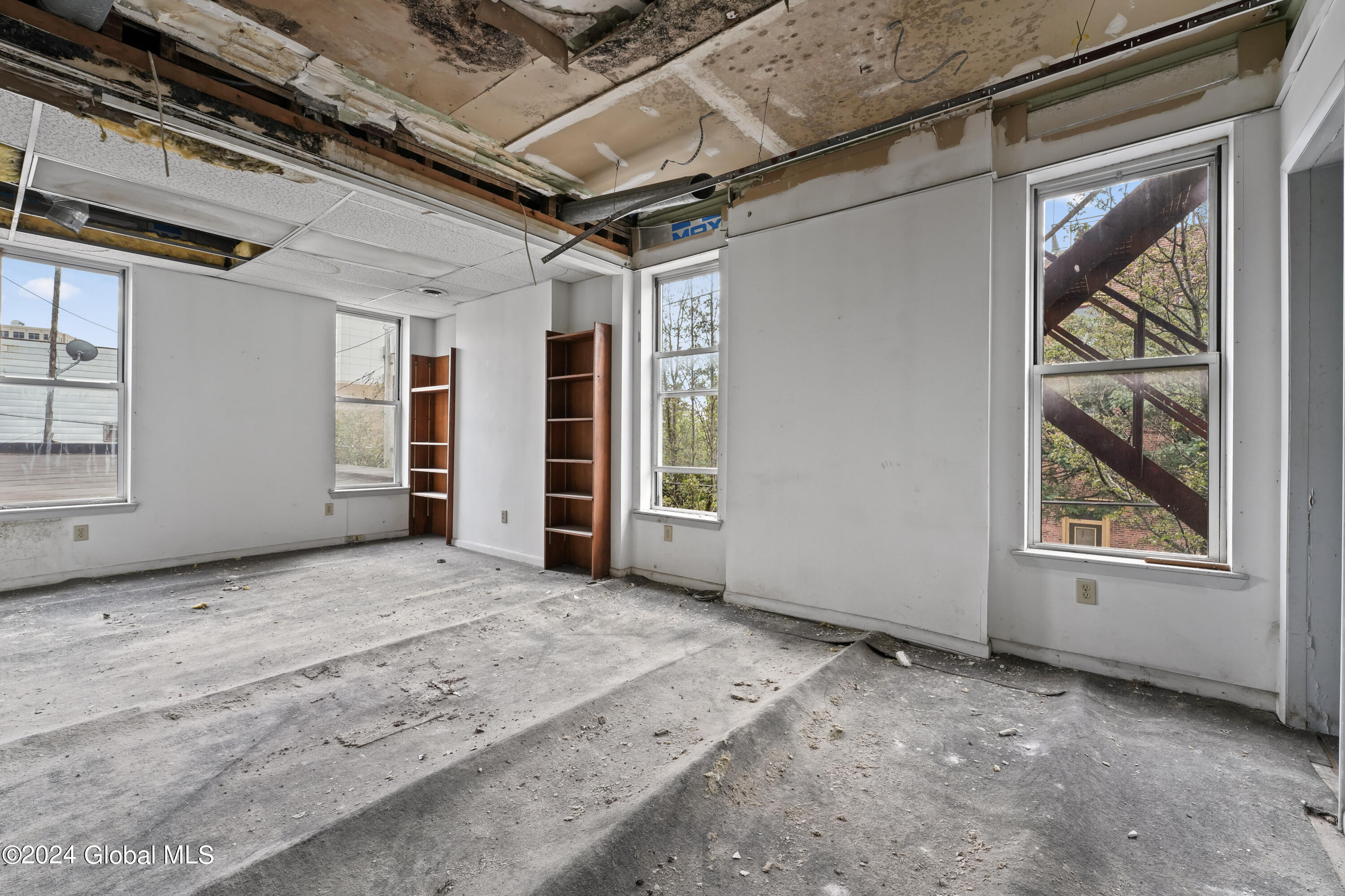 558 Madison Avenue Albany NY 12208