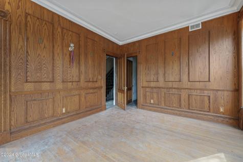 558 Madison Avenue Albany NY 12208