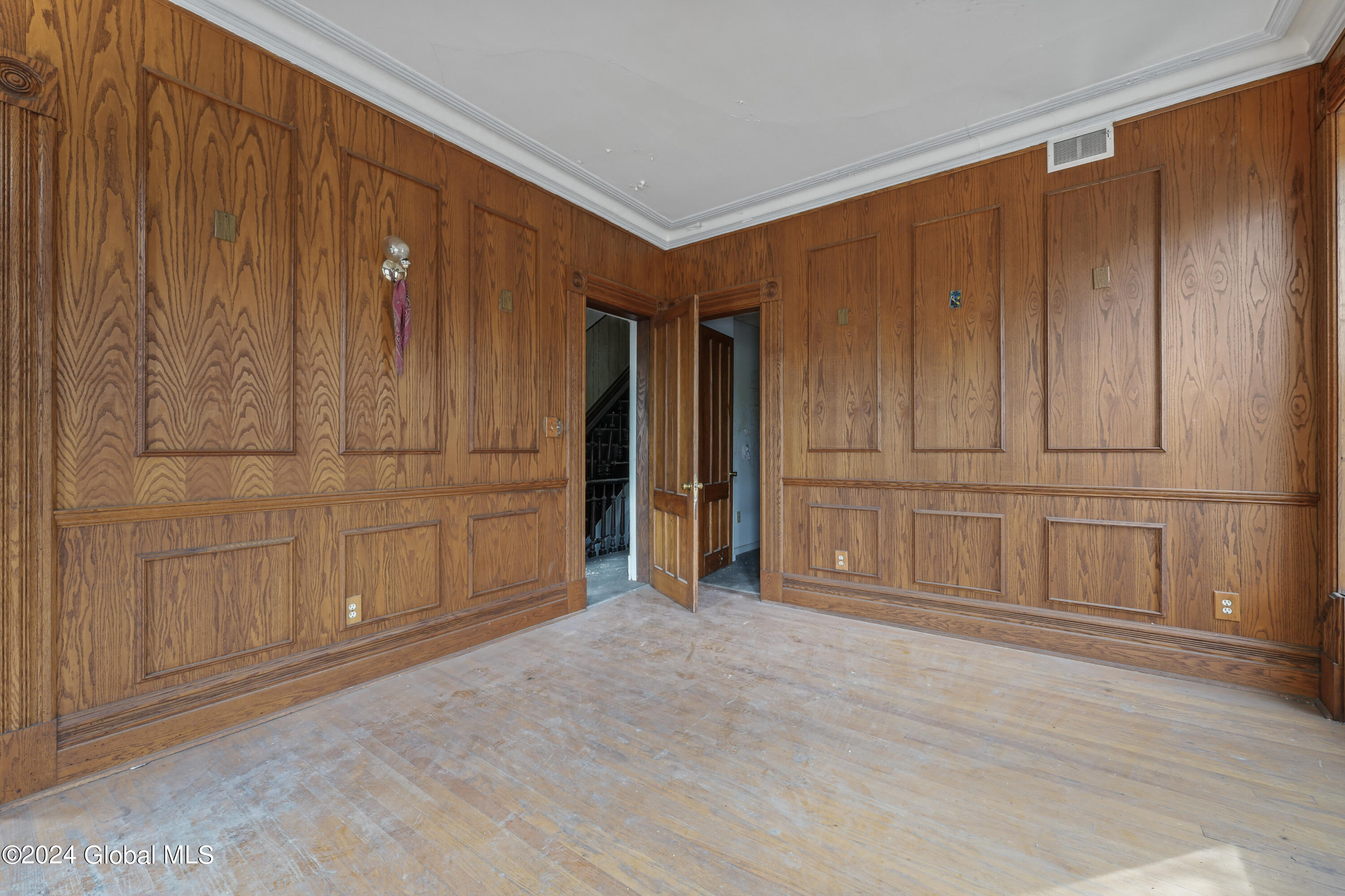 558 Madison Avenue Albany NY 12208