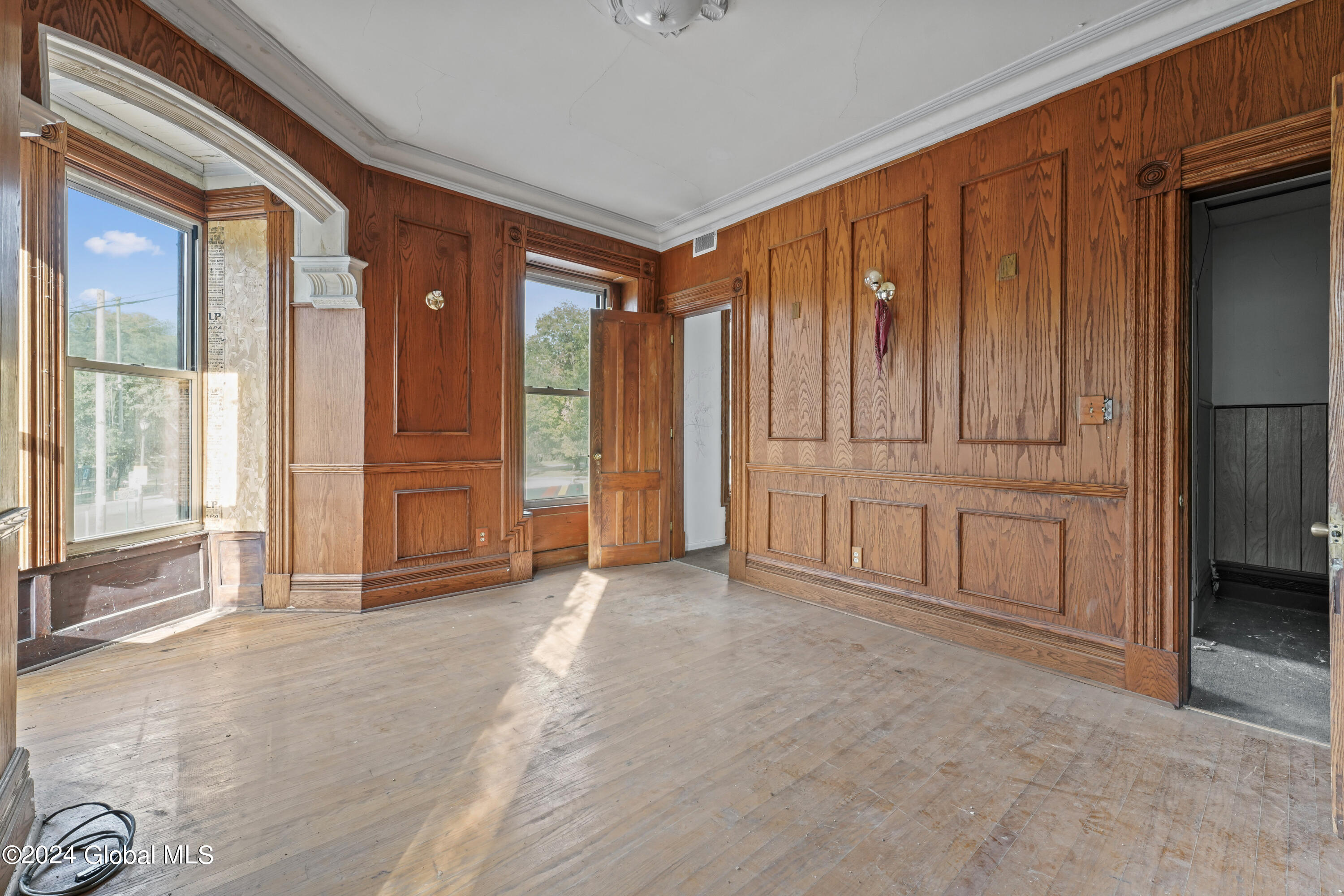 558 Madison Avenue Albany NY 12208