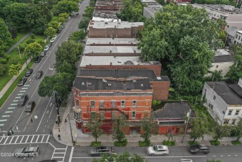 558 Madison Avenue Albany NY 12208