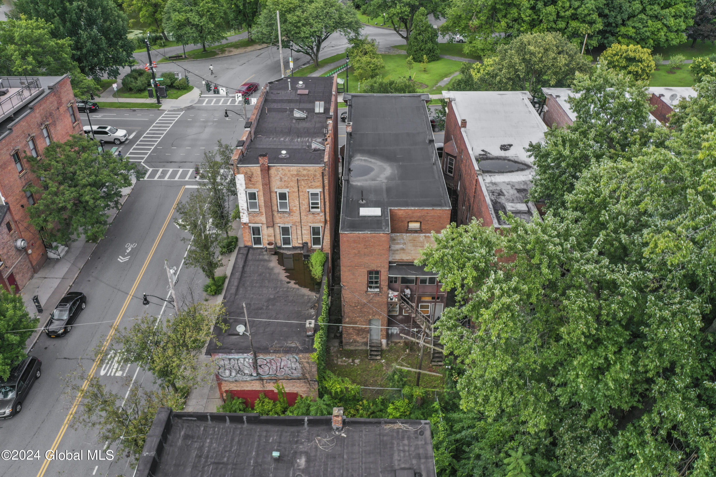 558 Madison Avenue Albany NY 12208