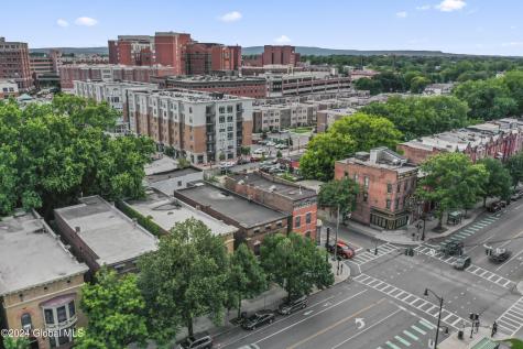 558 Madison Avenue Albany NY 12208